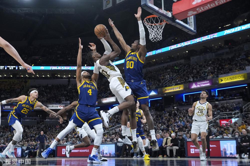 加盟巴萨并 加盟巴萨并